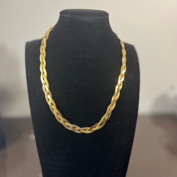 Elegant stainless steel Gold plated 18” Braided women’s  Necklace - Picture 2 of 4